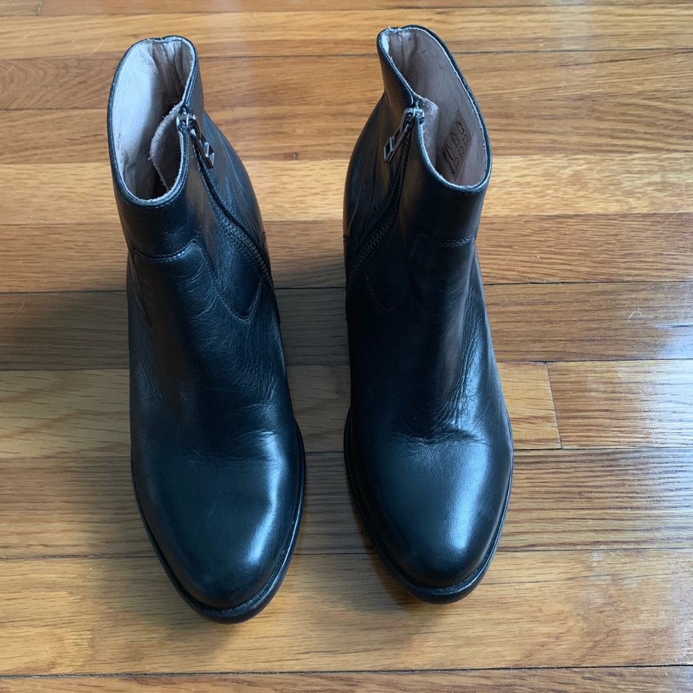 Black All Saints Booties Size 39, fits like a 38